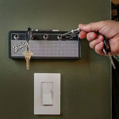 AMP keyholder